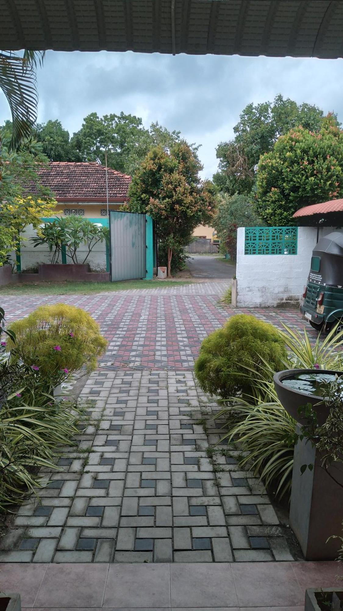 Ch Rooms - Transit Airport Negombo Zewnętrze zdjęcie